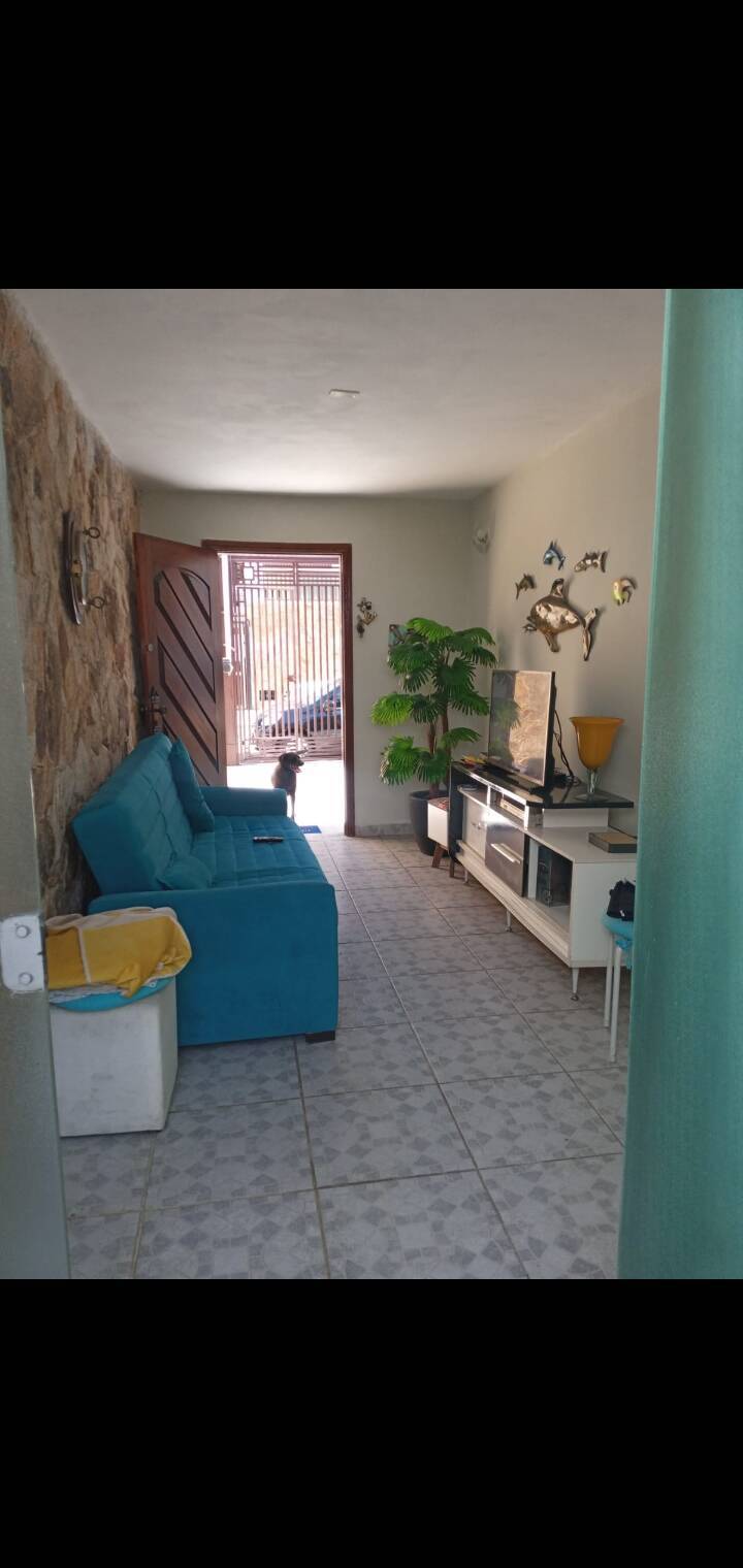 Casa, 2 quartos, 525 m² - Foto 1