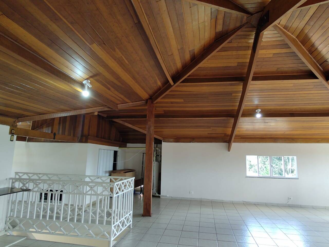 Casa à venda com 3 quartos, 420m² - Foto 11