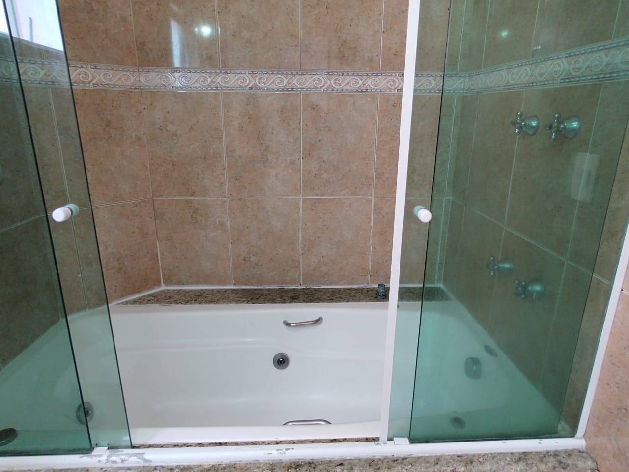 Casa à venda com 3 quartos, 420m² - Foto 15