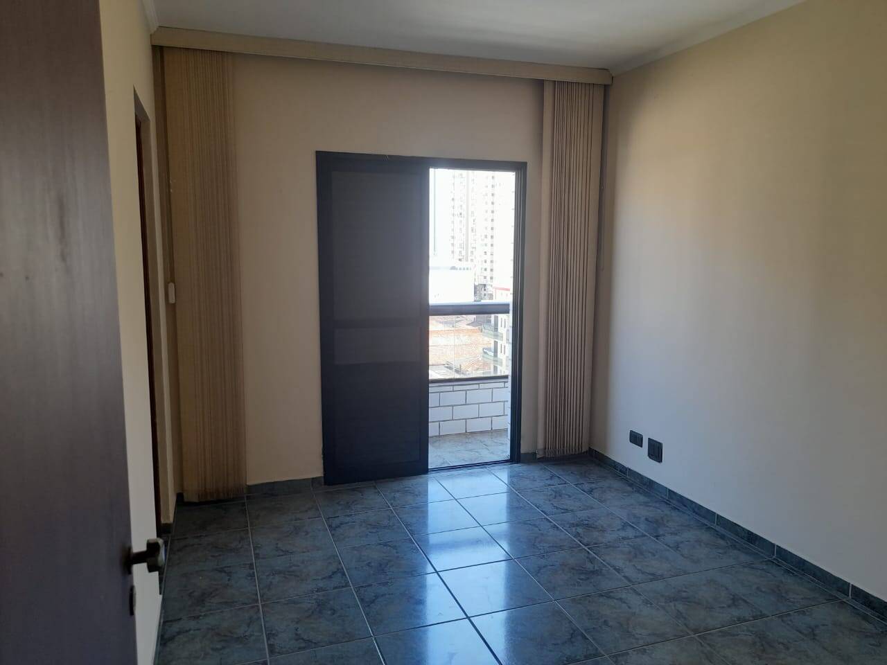 Apartamento, 3 quartos, 106 m² - Foto 2