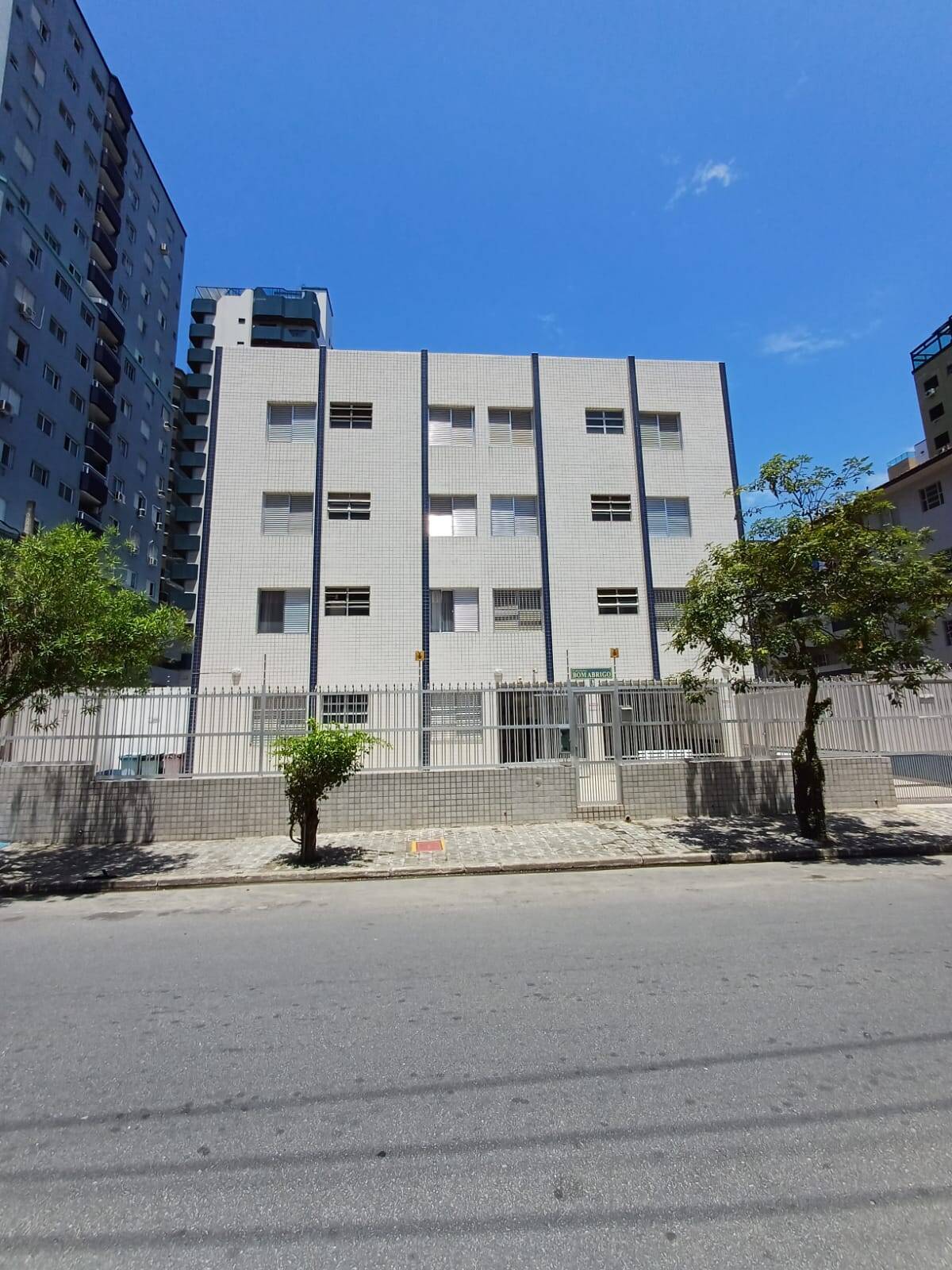 Apartamento para Venda em Praia Grande - 1
