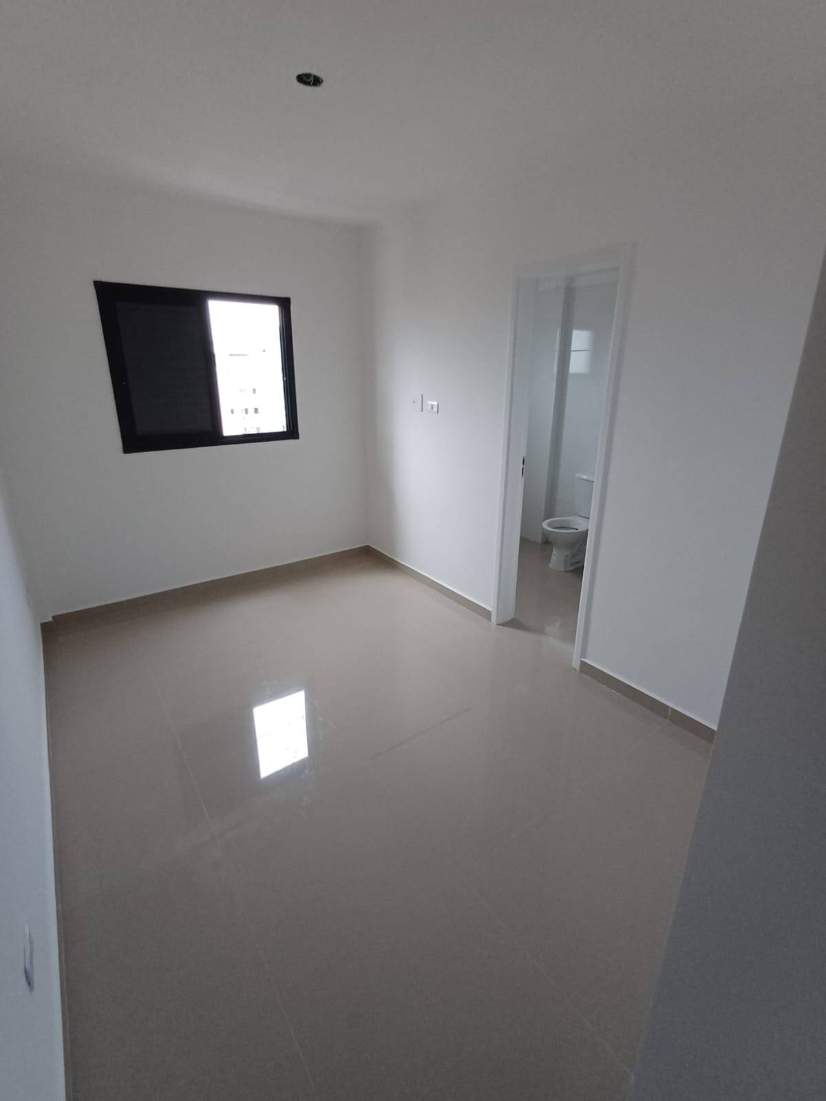 Apartamento à venda e aluguel com 2 quartos, 66m² - Foto 11