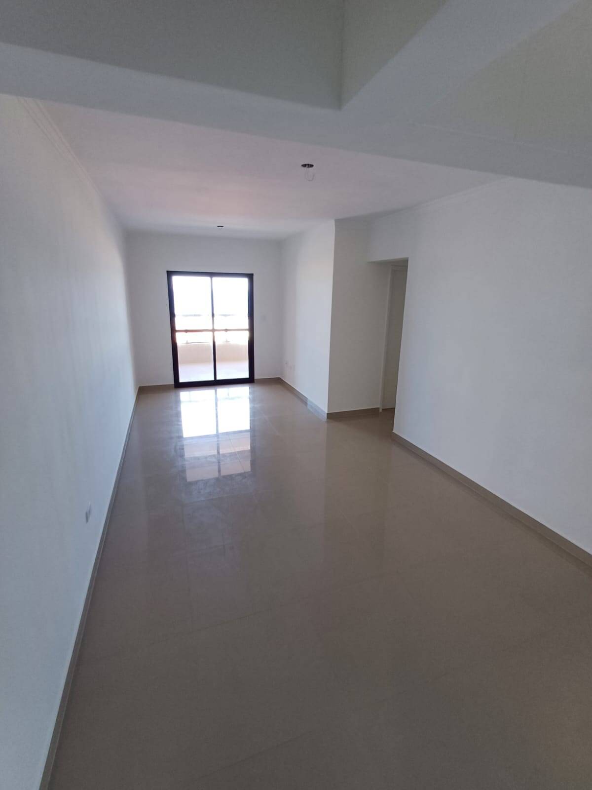 Apartamento à venda e aluguel com 2 quartos, 78m² - Foto 1