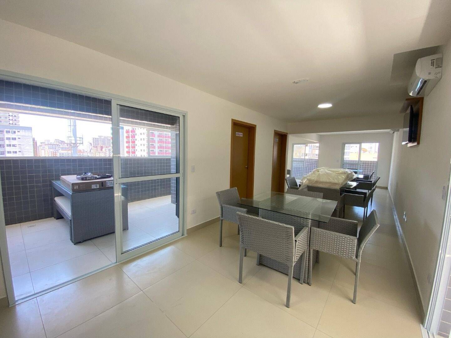 Apartamento, 1 quarto, 41 m² - Foto 2