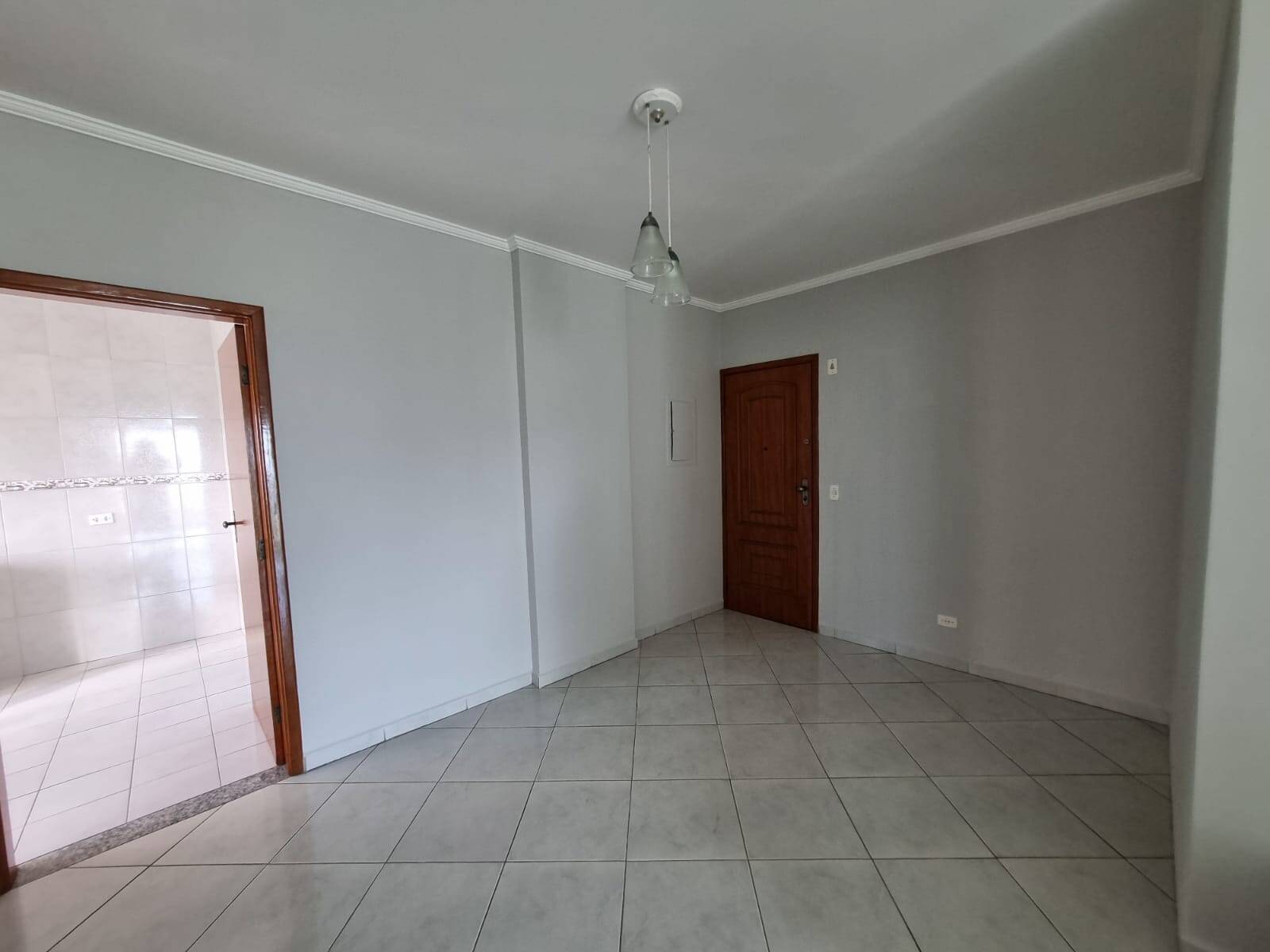 Apartamento para alugar com 2 quartos, 90m² - Foto 3