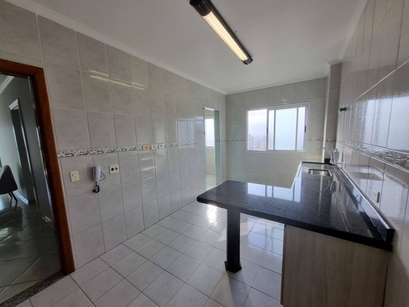 Apartamento para alugar com 2 quartos, 90m² - Foto 16