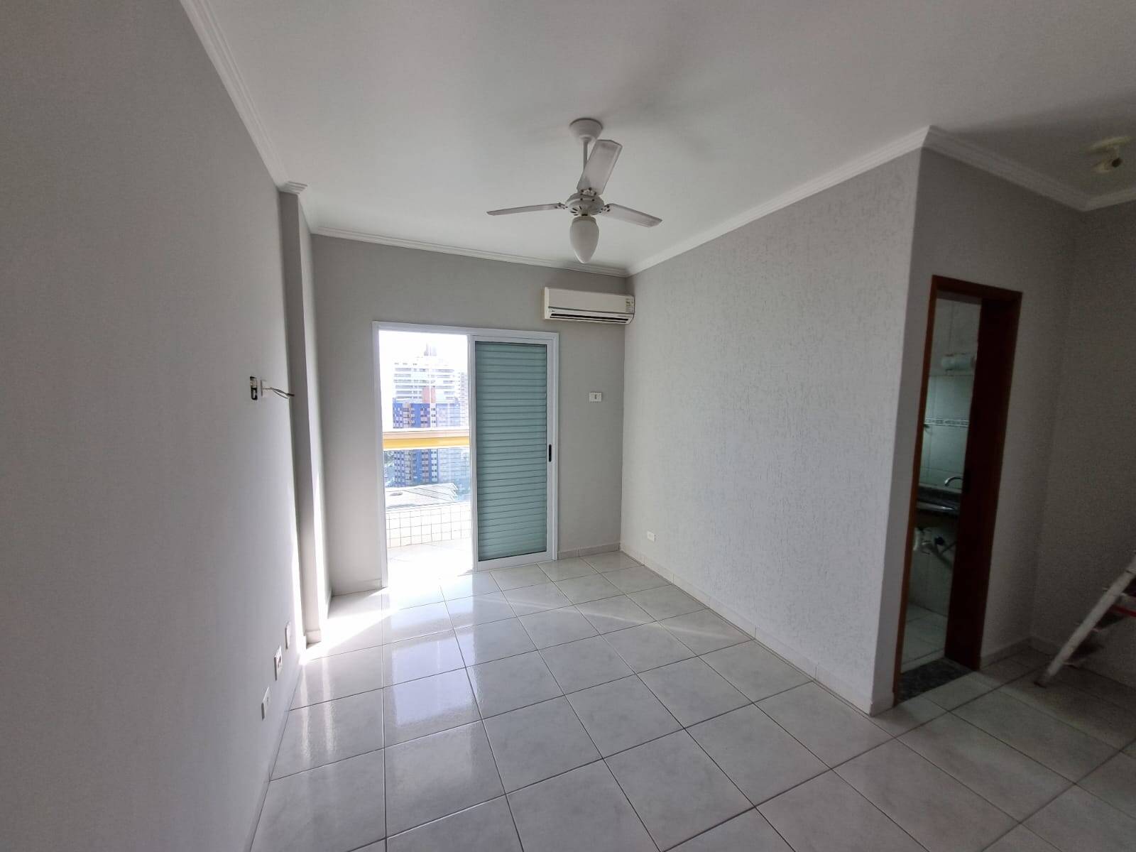 Apartamento para alugar com 2 quartos, 90m² - Foto 13