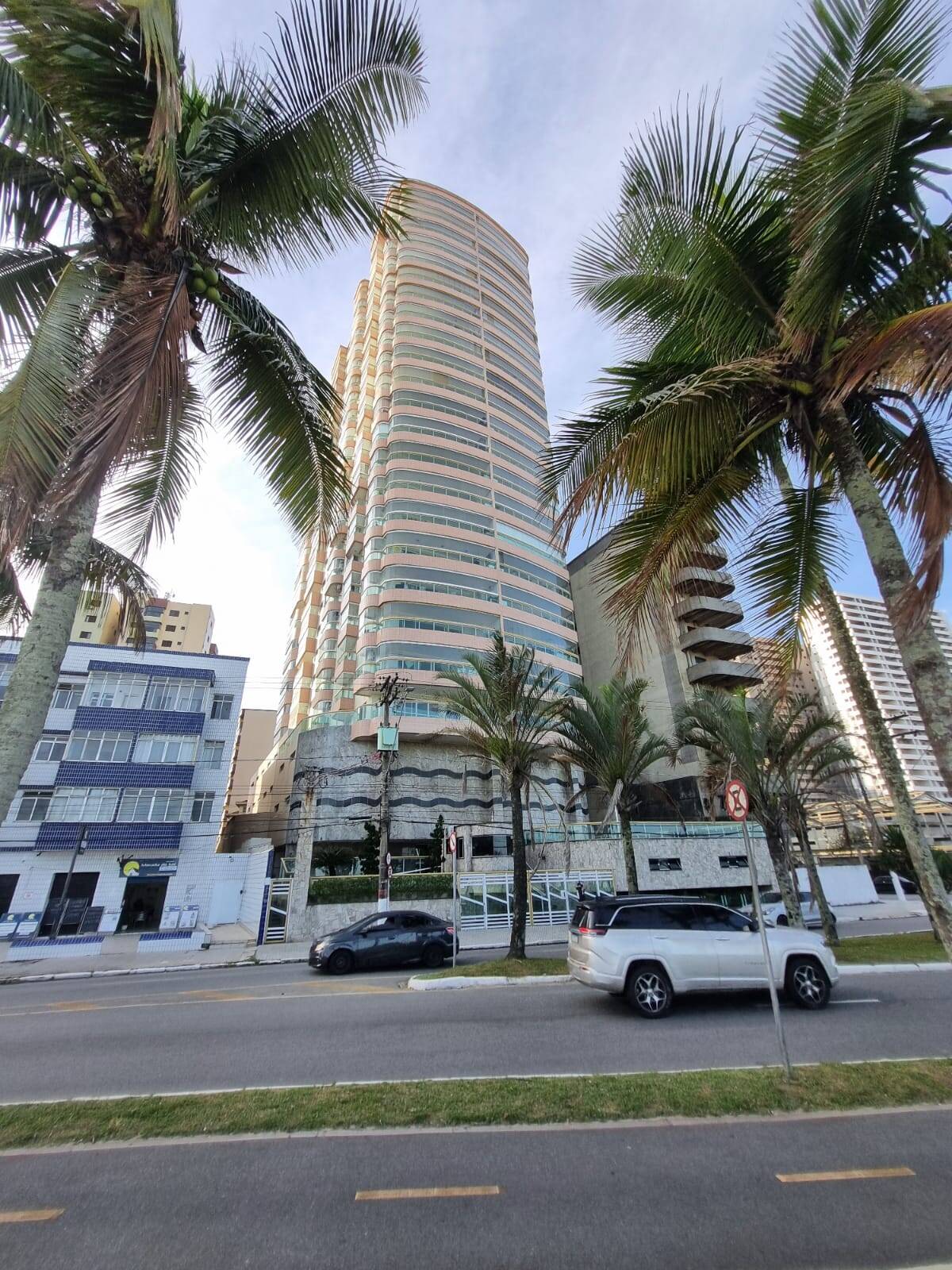 Apartamento para alugar com 2 quartos, 90m² - Foto 26