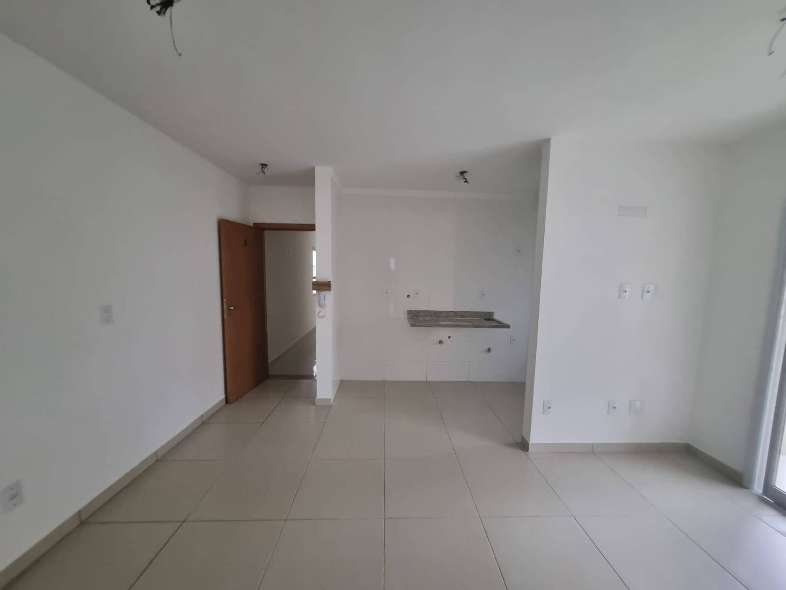 Apartamento para alugar com 2 quartos, 71m² - Foto 3