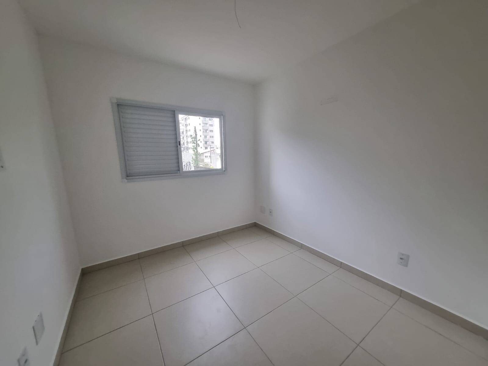 Apartamento para alugar com 2 quartos, 71m² - Foto 8