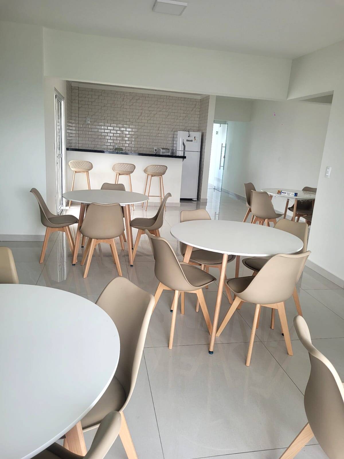 Apartamento para alugar com 2 quartos, 71m² - Foto 16