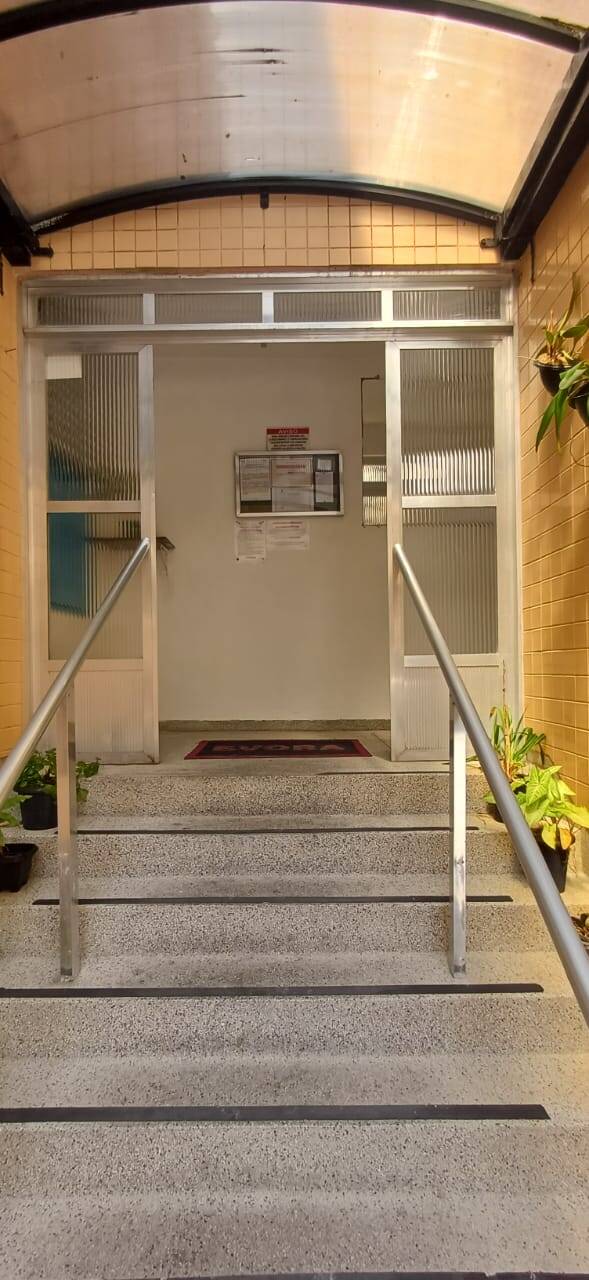 Apartamento para alugar com 1 quarto, 55m² - Foto 7