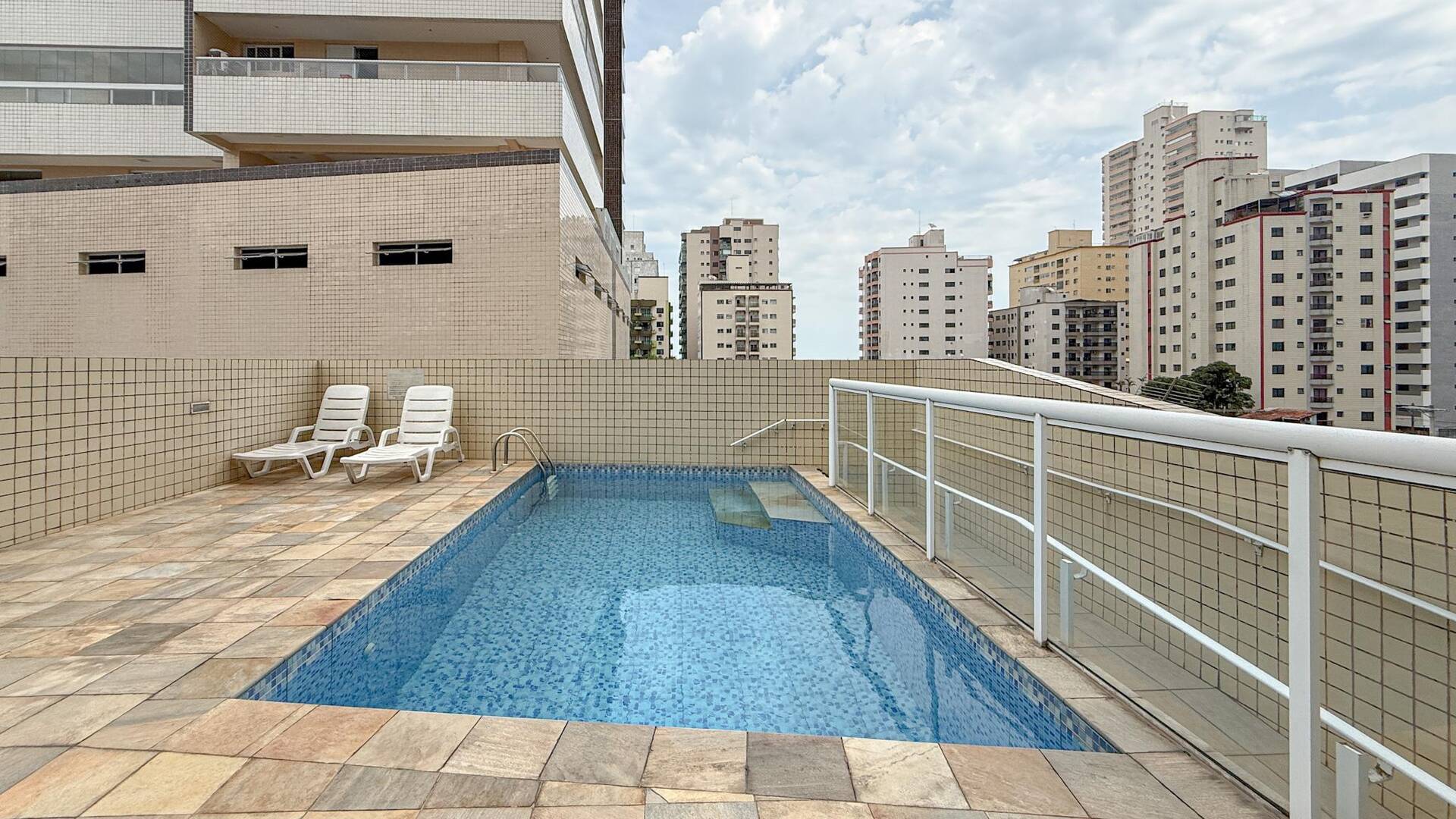 Apartamento, 3 quartos, 121 m² - Foto 2