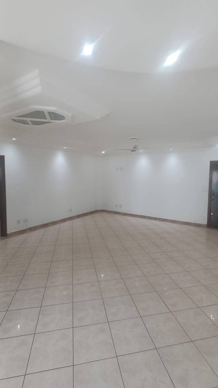 Apartamento, 3 quartos, 220 m² - Foto 6