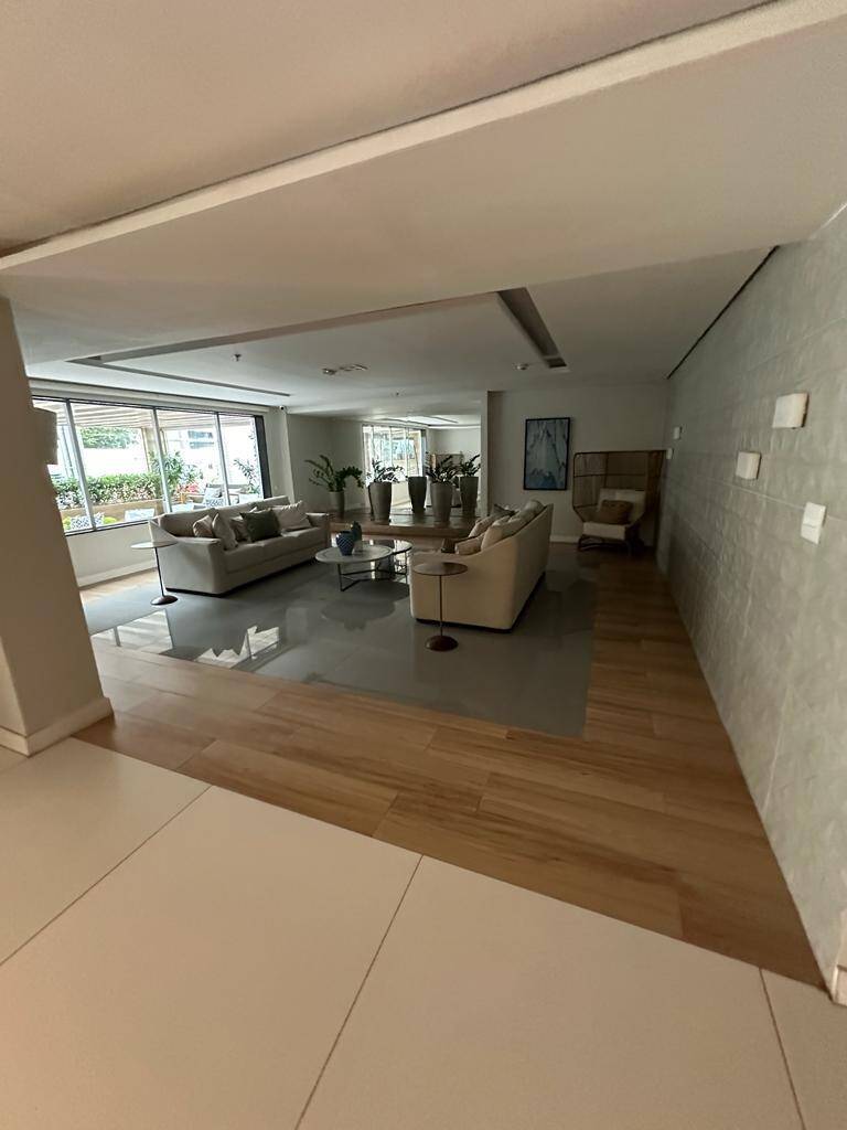 Apartamento para Venda em Praia Grande - 43