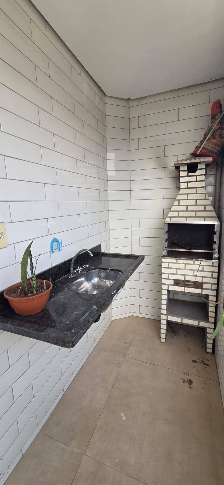 Casa para Locação em Praia Grande - 1