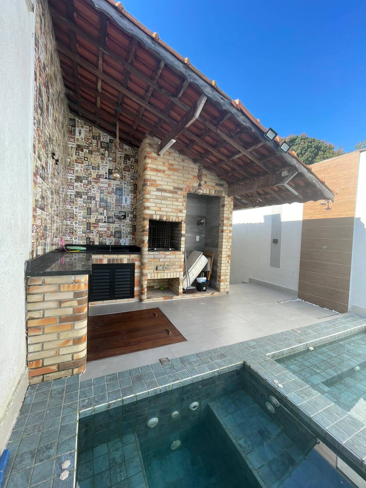 Casa, 2 quartos, 81 m² - Foto 2