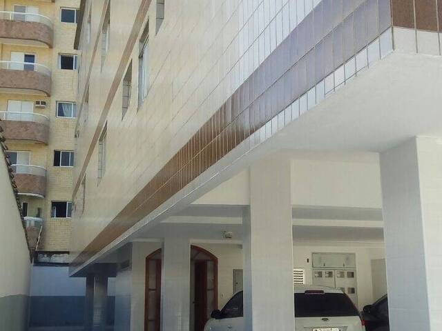 #976 - Apartamento para Venda em Praia Grande - SP