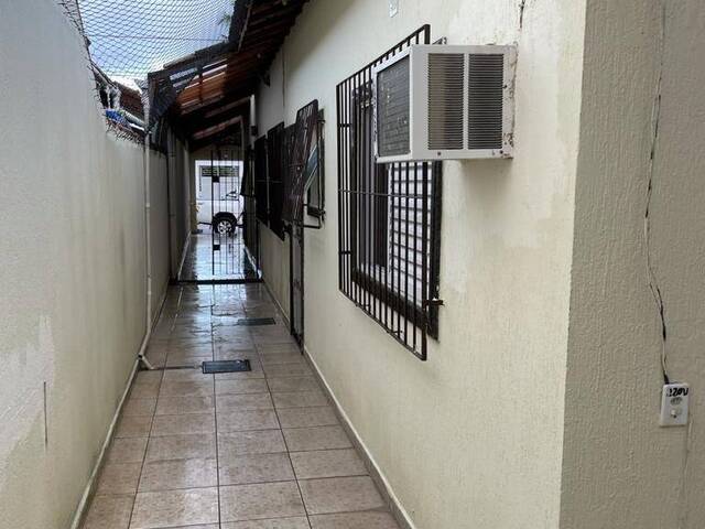 Casa para Venda em Maracanã - 17