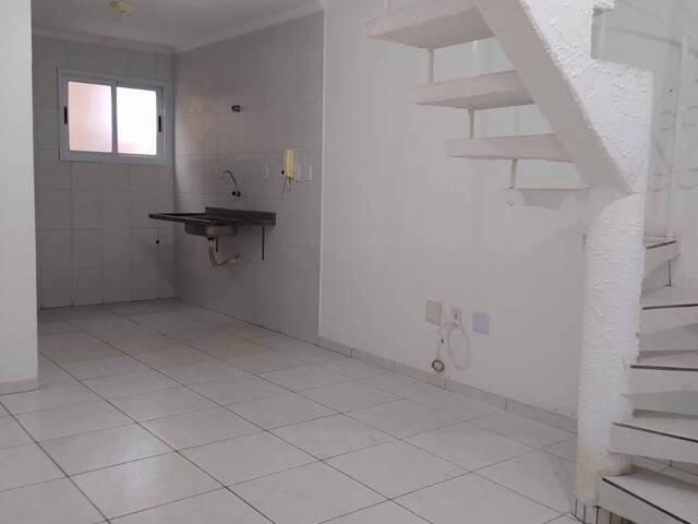 #2408 - Casa para Venda em Praia Grande - SP - 3