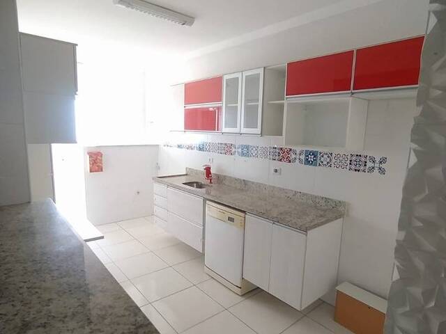 Apartamento para Venda em Vila Tupi - 27