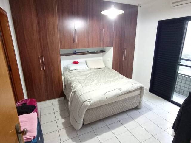 Apartamento para Venda em Vila Tupi - 12