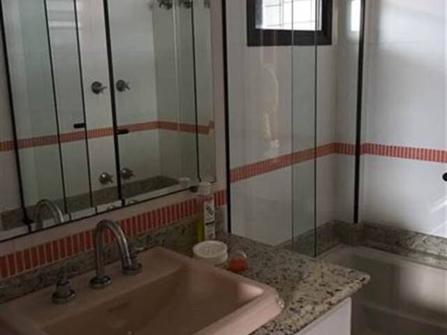 Apartamento para Venda em Vila Tupi - 23