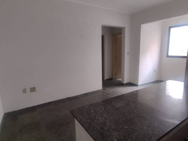 Apartamento para Venda em Praia Grande - 4