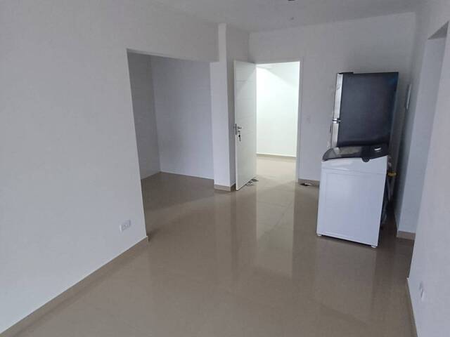 Apartamento para Venda em Praia Grande - 4