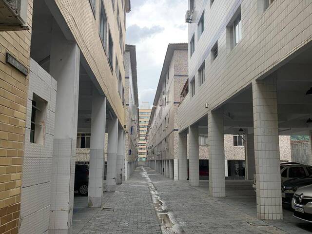 #3072 - Apartamento para Venda em Praia Grande - SP
