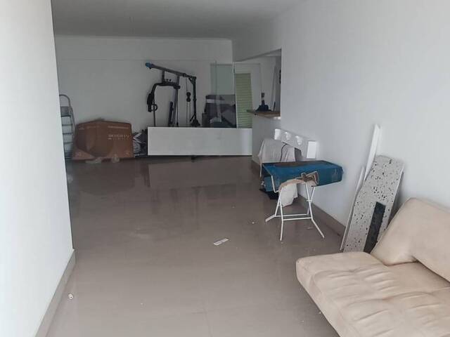 Apartamento para Venda em Praia Grande - 4