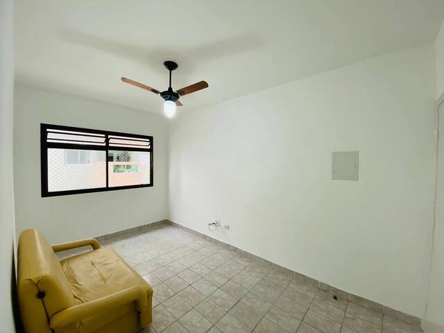 #3205 - Apartamento para Venda em Praia Grande - SP - 3