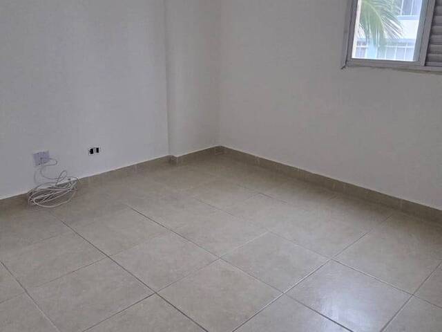 #3215 - Apartamento para Venda em Praia Grande - SP - 3