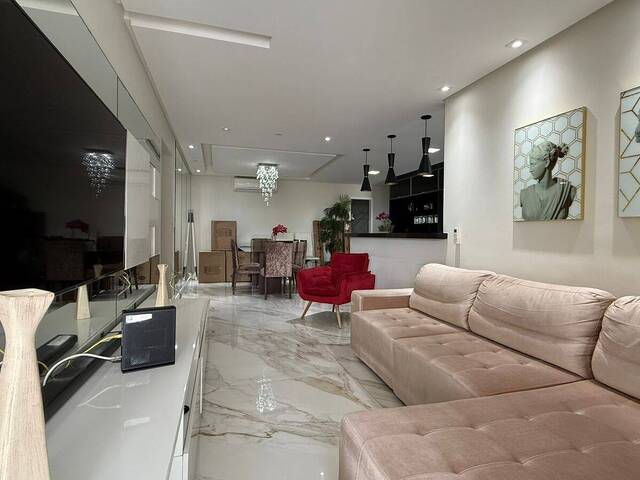 Apartamento para Venda em Praia Grande - 3