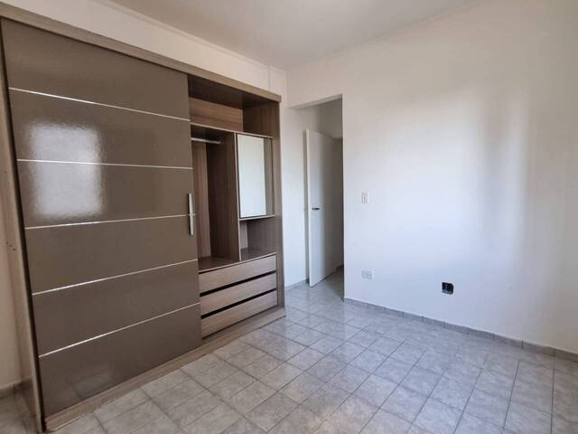 Apartamento para Venda em Praia Grande - 5