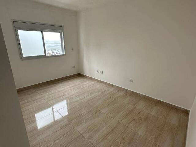 Apartamento para Venda em Boqueirão - 33