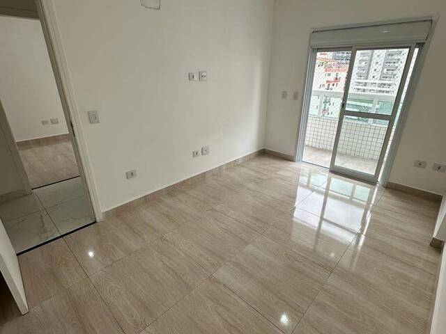 Apartamento para Venda em Boqueirão - 40