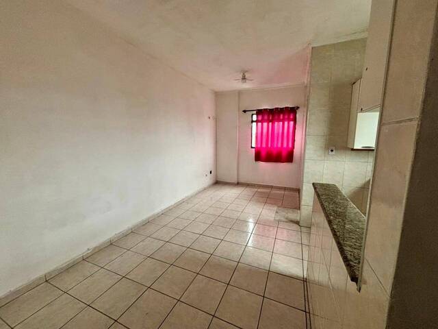 Apartamento para Venda em Praia Grande - 2
