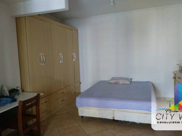 Apartamento para Venda em Vila Tupi - 24